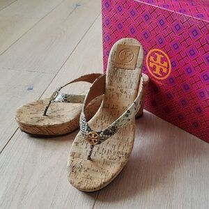 Tory Burch Cream Sandals with Signature Medallion